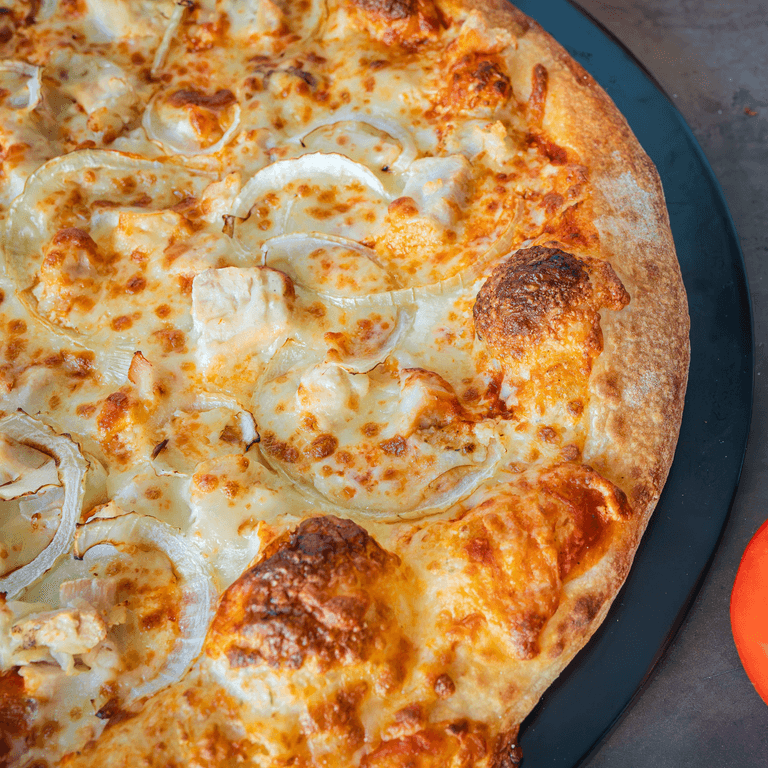 Buffalo Chicken Pizza Delight